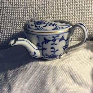 🇩🇪Porcelain Invalid Cup Used into the 1930s